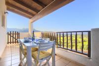 Le Terrazze Apartment - 5 min. to the beach - B&B Monte Petrosu