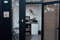 Tiny Tamborine 1 by Tiny Away - Bed and Breakfast Wangolina