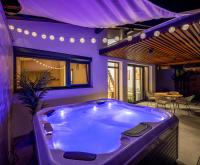 White Lotus Mini Loft House - B&B Mezőkövesd
