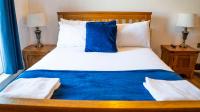 3-Bed City Centre Flat Walk to Centre Games Room and Parking Great Value for Groups - B&B Cardiff