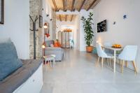 Cozy Studio with Terrace in Ruzafa by Invalencia - Chambres d'hôtes Valence