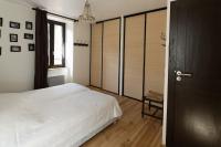 Les Volets Bleus - Bed and Breakfast Ax-les-Thermes