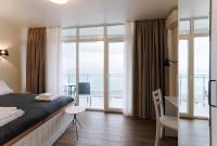 Appartement met 1 Slaapkamer, Uitzicht op Zee en een Balkon. 