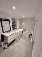 Appartement en rez-de-chaussée au coeur d'un village - Chambres d'hôtes Les Échelles