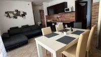Liliána Apartman - Ferienwohnung Siófok