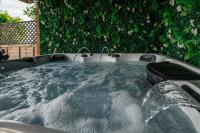 Sun Set House With Hot Tub - Chambres d'hôtes Witchford