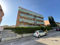 Appartamento con posto auto riservato tra spiaggia, centro, stazione ed ospedale - Chambres d'hôtes Pescara