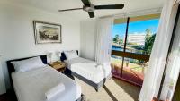 Three-Bedroom Apartment with Harbour View