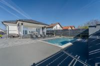 Holiday Villa Pervan - B&B Sesvete