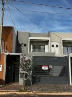 Sobrado amplo com churrasqueira - Bed and Breakfast Rio Verde