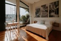 Doppelzimmer mit Balkon und Meerblick