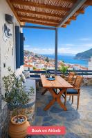 Onar House Panoramic Sea View Terrace in Skopelos Town - B&B Skópelos