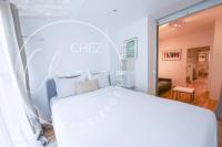 Bail Mobilité - Studio Victor Hugo - Arc de Triomphe Furnished Apartment Rental - B&B Paris
