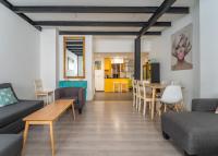 Modern Duplex - 2Bedrooms 1.5Bathrooms - Malasaña - B&B Madrid