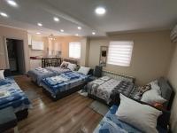 Apartments & Rooms -PANORAMA MDLL BELGRADE - Bed and Breakfast Belgrado