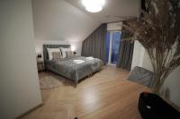 Familienzimmer mit Bergblick