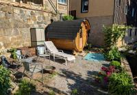 Urlaubsmagie Ferienwohnung Fledermaus - Gemeinschaftsgarten mit Sauna - B&B Sebnitz