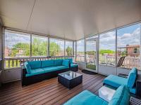 Gorgeous Home Tucked Away in Greener Part of Town Transit-Friendly - Chambres d'hôtes Washington