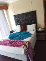 MOFFAT GUEST HOUSE - B&B Randfontein