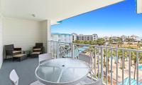 Fourth-floor ocean-view condo with pool high-speed WiFi beach access & W&D - Ferienwohnung Destin