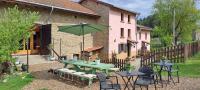 La Maison Rose Bertignat - B&B Bertignat