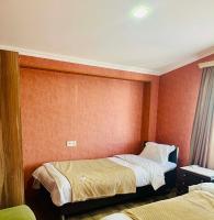 Twin Room with Private Bathroom