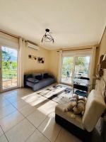 Sunny Family Apartment - B&B Irakleitsa