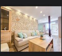 Apartament Komarno Karkonosze - Ferienwohnung Hirschberg im Riesengebirge