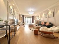 俯瞰玛雅素贴山景的漂亮公寓 - Bed and Breakfast Chiang Mai