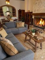 Casa Rural con Encanto Chimenea y Parking - B&B Güéjar-Sierra