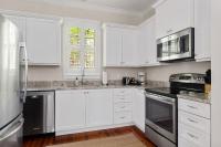 Upstairs Studio36 Walk to King St with Balcony - B&B Charleston