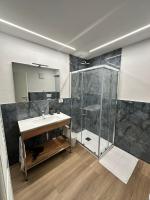 Zweibettzimmer mit Gemeinschaftsbad
