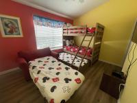 Resort Access Windsor Hills Townhome with Pool Beds for 8 - Bed and Breakfast Orlando