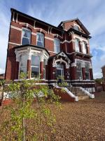 York Road Suites, Suite Three, Free Parking - Ferienwohnung Southport