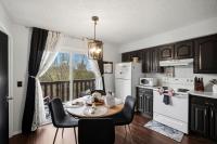 Holiday Island Escape w/ Panoramic Lake Views - B&B Holiday Island
