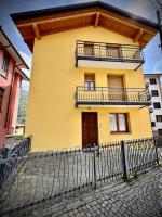 Casa Aurea Lake Como Apartment - B&B Esino Lario