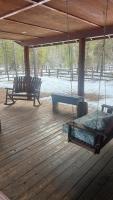 Syringa House Pets Welcome 2 minutes to Downtown - B&B McCall