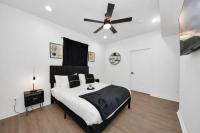 Modern Houston Retreat Near TMC and NRG Sleeps 8 - Chambres d'hôtes Houston