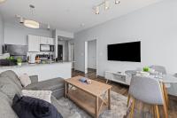 King Suite Near Cleveland Clinic & Downtown - Ferienwohnung Cleveland