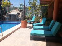 "Le Petit Oasis" Pool, AC and Beach 1 minute away - Chambres d'hôtes La Peñita de Jaltemba