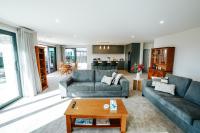 Fiordland Gateway by Aotearoa Escapes - B&B Te Anau