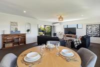 Base Camp on Matipo - Great Location with Games Room - B&B Rotorua