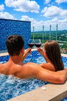Amara 404 Suite de Lujo con Piscina Jacuzzi y Vista Espectacular - B&B Armenia