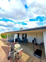 Scottsdale Retreat Relaxing Jacuzzi Outdoor BBQ - Bed and Breakfast Scottsdale