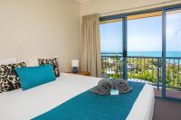STAR VIEW 9, POOL, WIFI, SLEEP 4, BEST VIEWS IN AIRLIE - B&B Airlie Beach