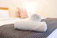 LVL72 Breathtaking Views with Parking, Pool & Gym - Bed and Breakfast Brisbane