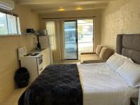 Cozy Calm Apartment with Pool - Ferienwohnung De Grendel