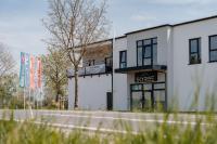 Moderne Apartments mit Küche, WLAN & Parkplatz - ruhige Lage - B&B Bad Wörishofen