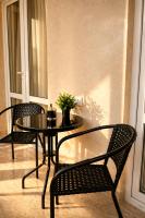 La Casa de Armenie - Large 3-Bedroom Apartment, 2 Bathrooms, Balcony - B&B Jerevan
