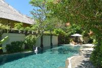 Villa Layangan - Two Bedrooms with Pool Access - Bed and Breakfast Kelurahan Sanur